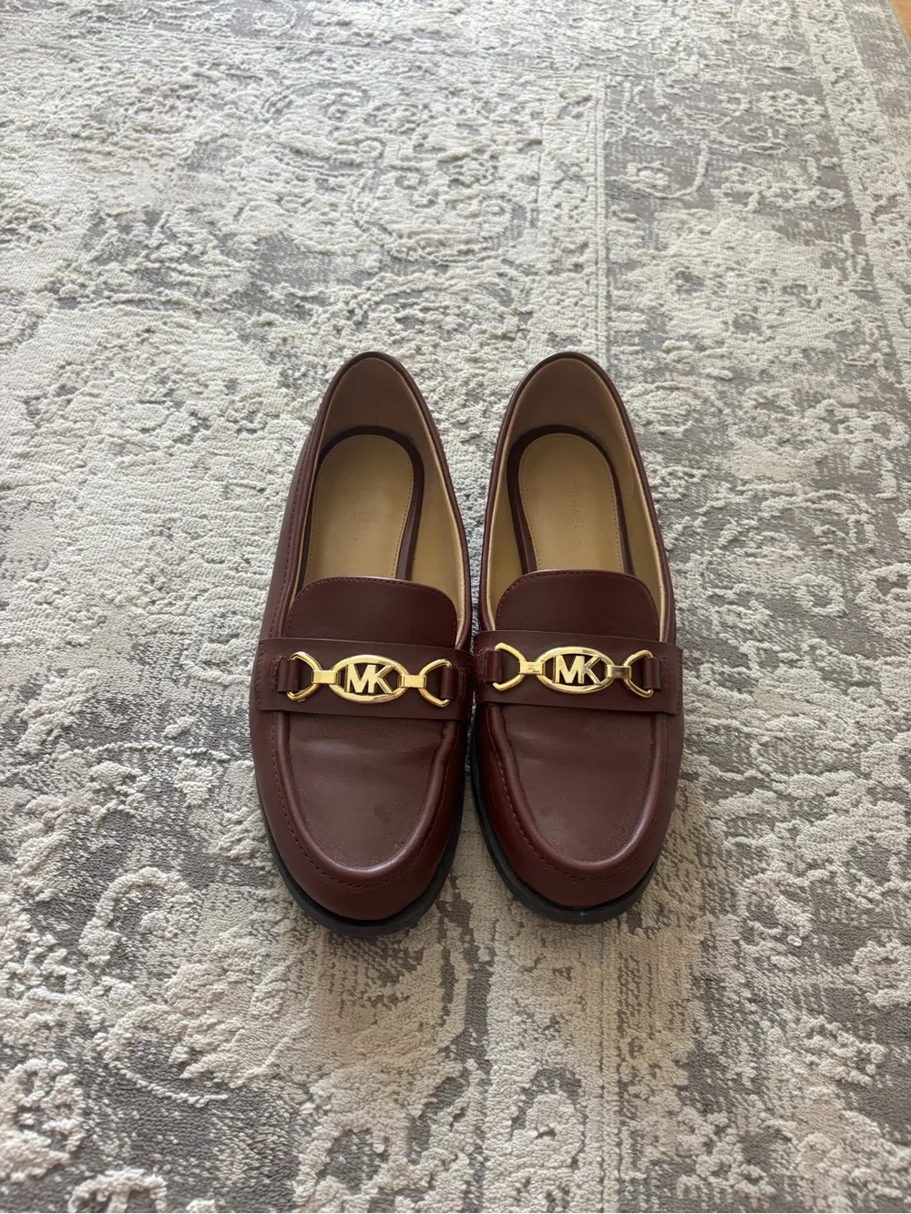 Women shoes